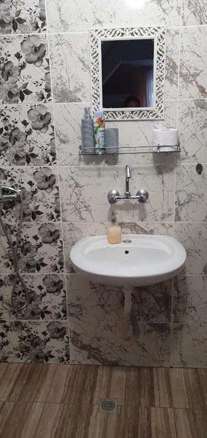 Rooms Lagat Trojan Exteriör bild
