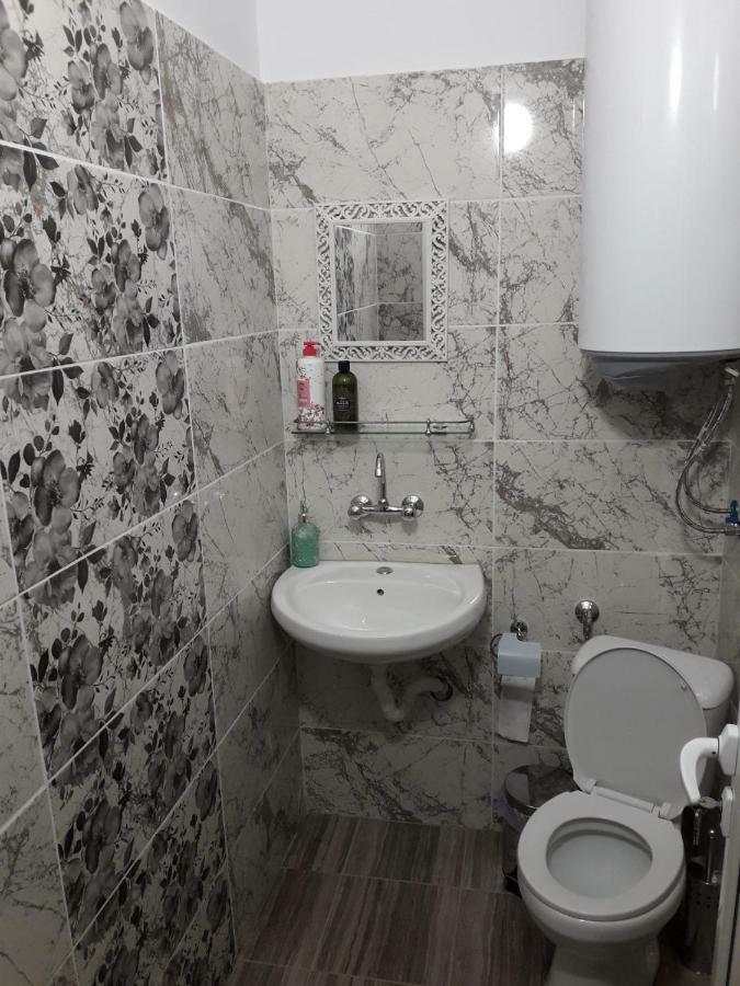 Rooms Lagat Trojan Exteriör bild